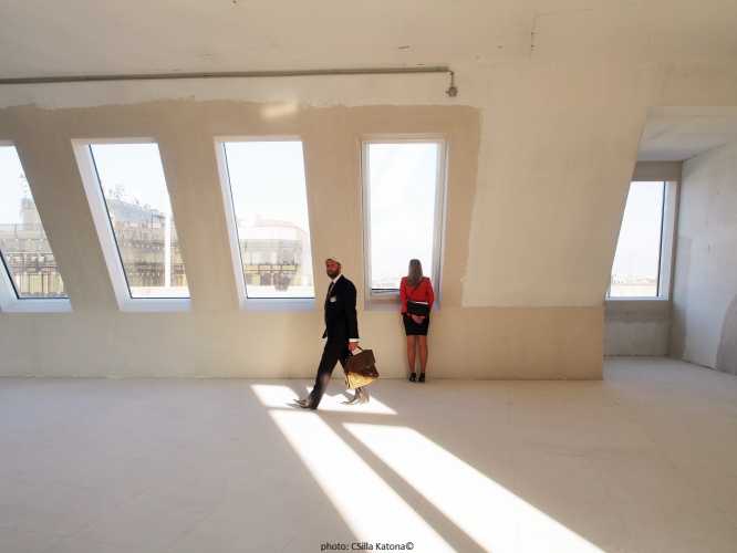 Épületbejárás a Build2Gether Green Retrofit konferencián; kép © Katona Csilla